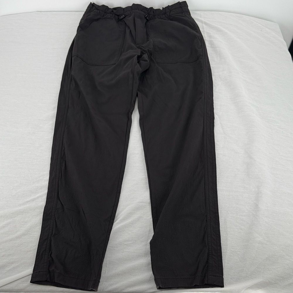 Athleta Pants Wm 4 Tall Black Nylon Joggers Casual Athleisure